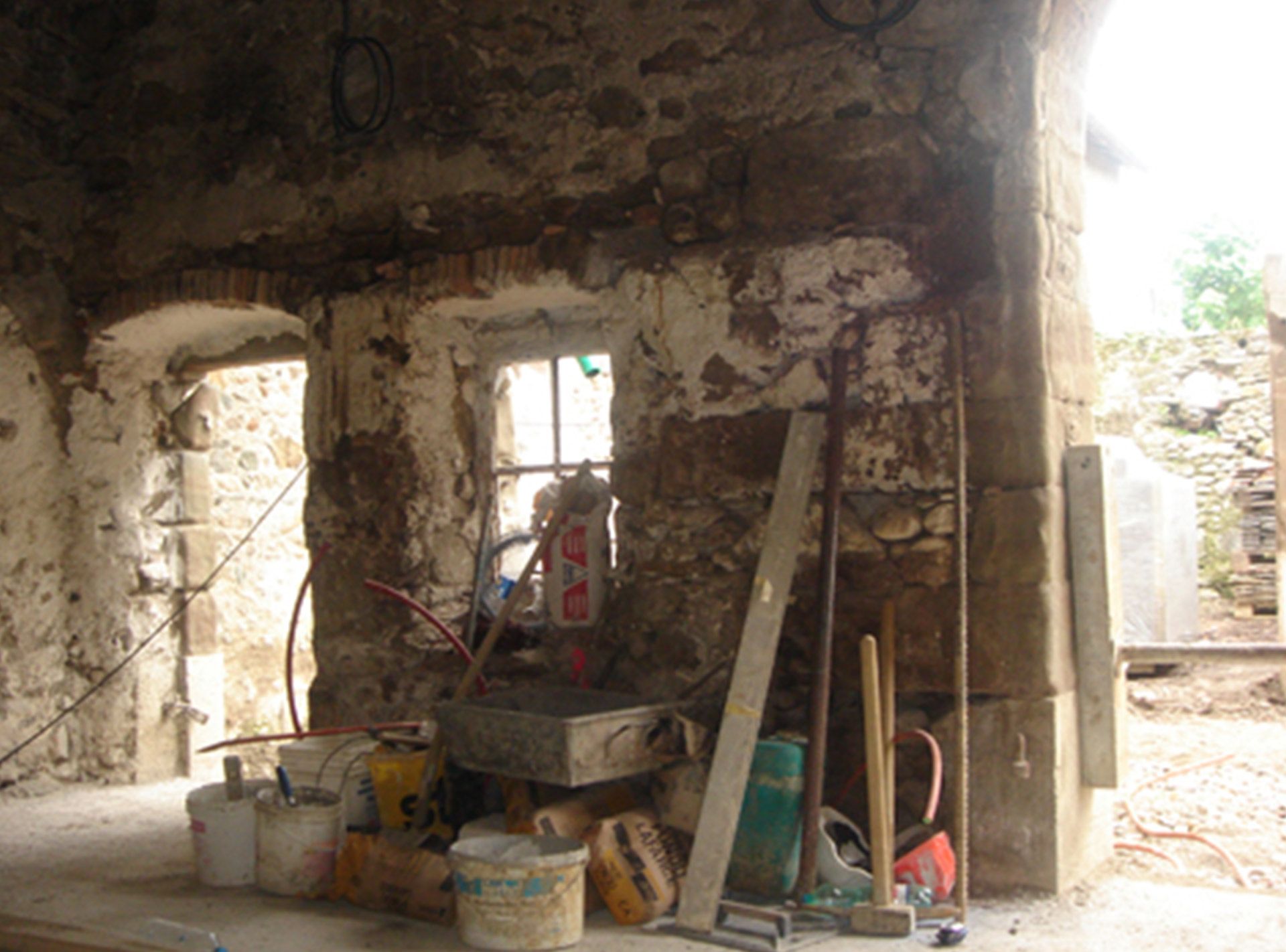 La salle à manger de la ferme avant travaux