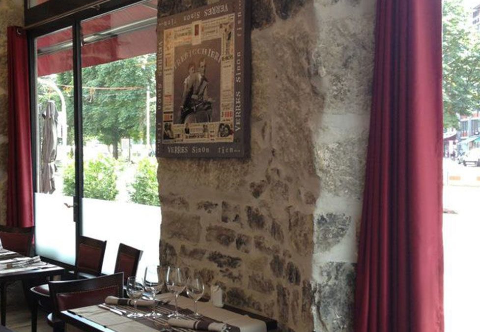 Soft furnishing, restaurant « Les 3 verres » à Genève